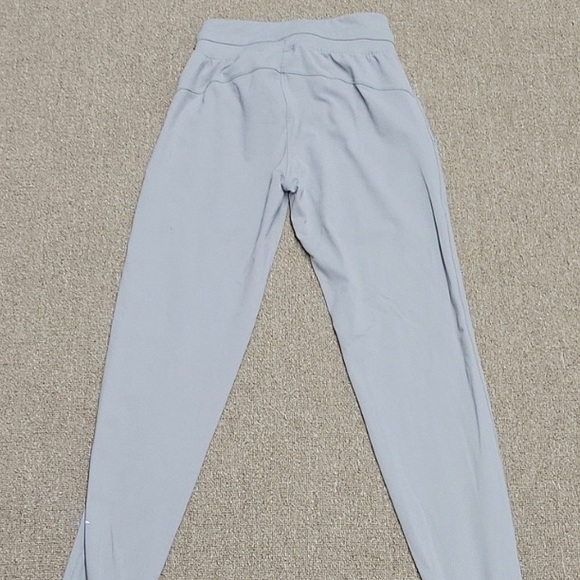 Zyia Active Ascend Joggers ✨ - Picture 3 of 6